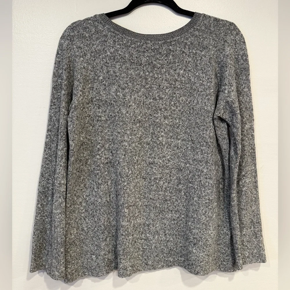 Zara Heather Gray Crew Neck Long Sleeve Knit Top Sweater Size 8 Medium